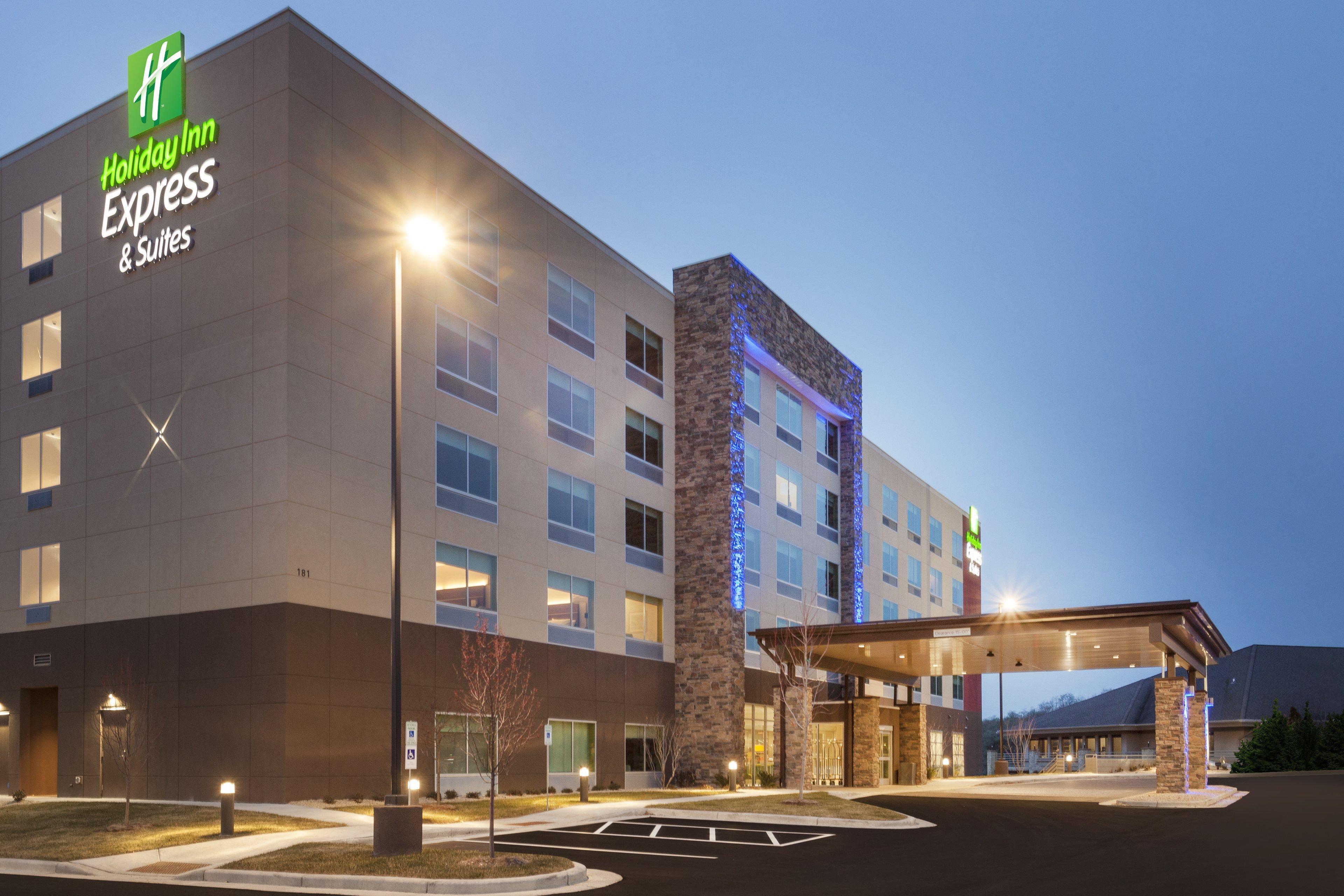 Holiday Inn Express & Suites - Hudson I-94 By Ihg Eksteriør billede