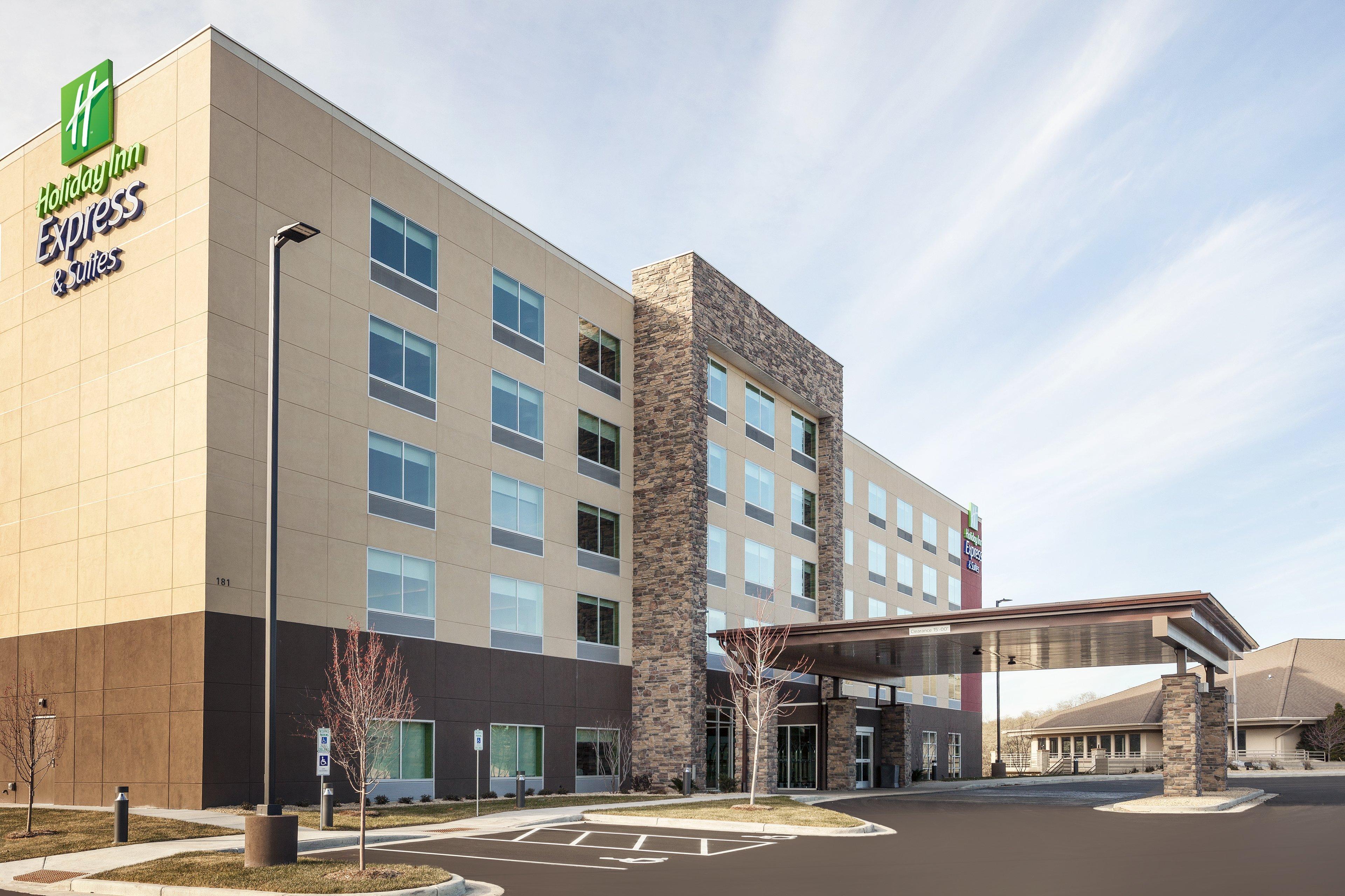 Holiday Inn Express & Suites - Hudson I-94 By Ihg Eksteriør billede
